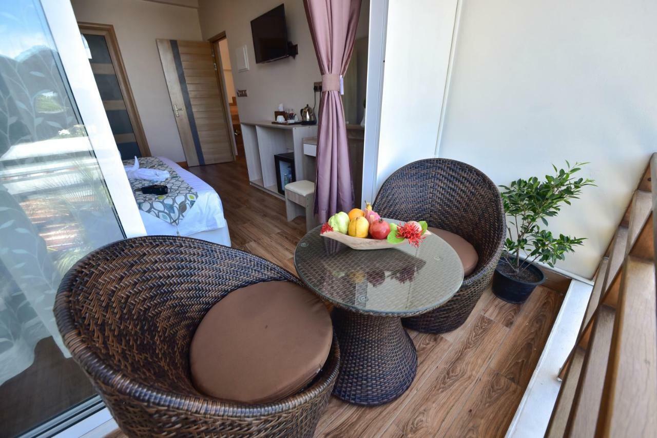 Mahibadhoo Vilu Thari Inn Maldives מראה חיצוני תמונה