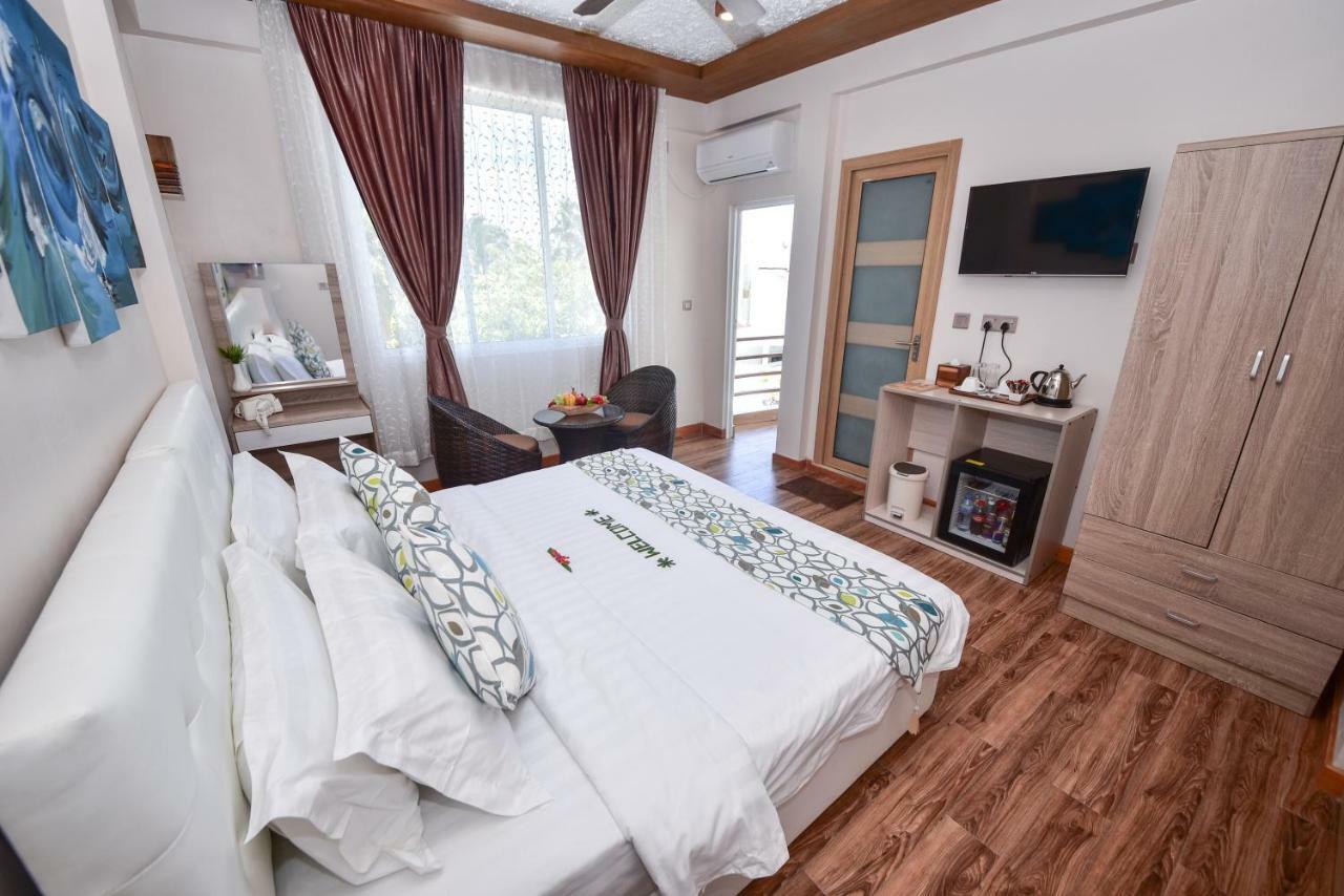Mahibadhoo Vilu Thari Inn Maldives מראה חיצוני תמונה